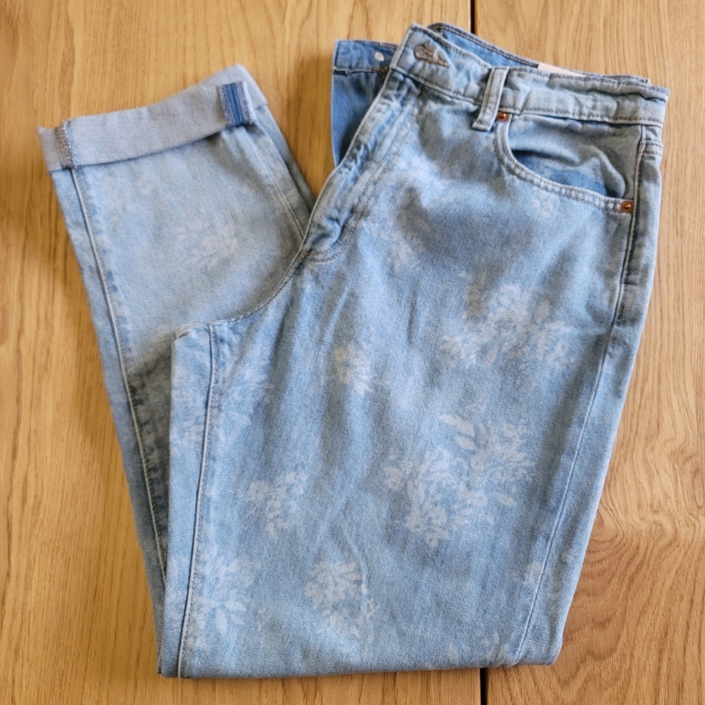 NWT Universal Thread Boyfriend Jeans